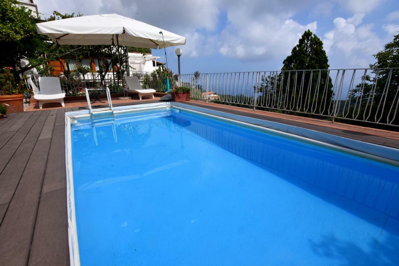 Villa Asia Holiday Home Sant'Agata sui due Golfi Exterior photo